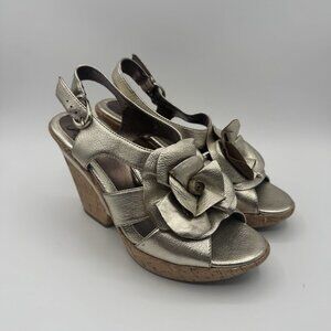 SOFFT Wedge Sandals 8 Metallic Leather Flower Cork Platform Heel Shoes Gold Boho